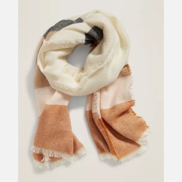 NWT Old Navy Long Flannel Blanket Scarf Wrap Shawl Tartan Pashmina Cream Combo - Picture 2 of 2